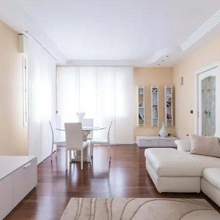 Holiday home Immobiliarejvl-alghe Rosse *