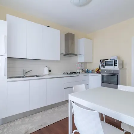 Holiday home Immobiliarejvl-alghe Rosse