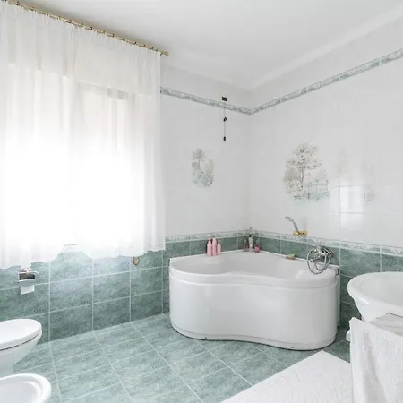 Immobiliarejvl-alghe Rosse Holiday home *